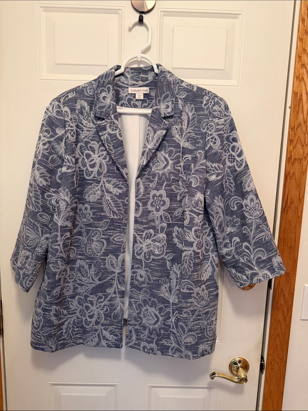Coldwater Creek Open Front Blue and Gray Floral Jacket.  Size:  20-22